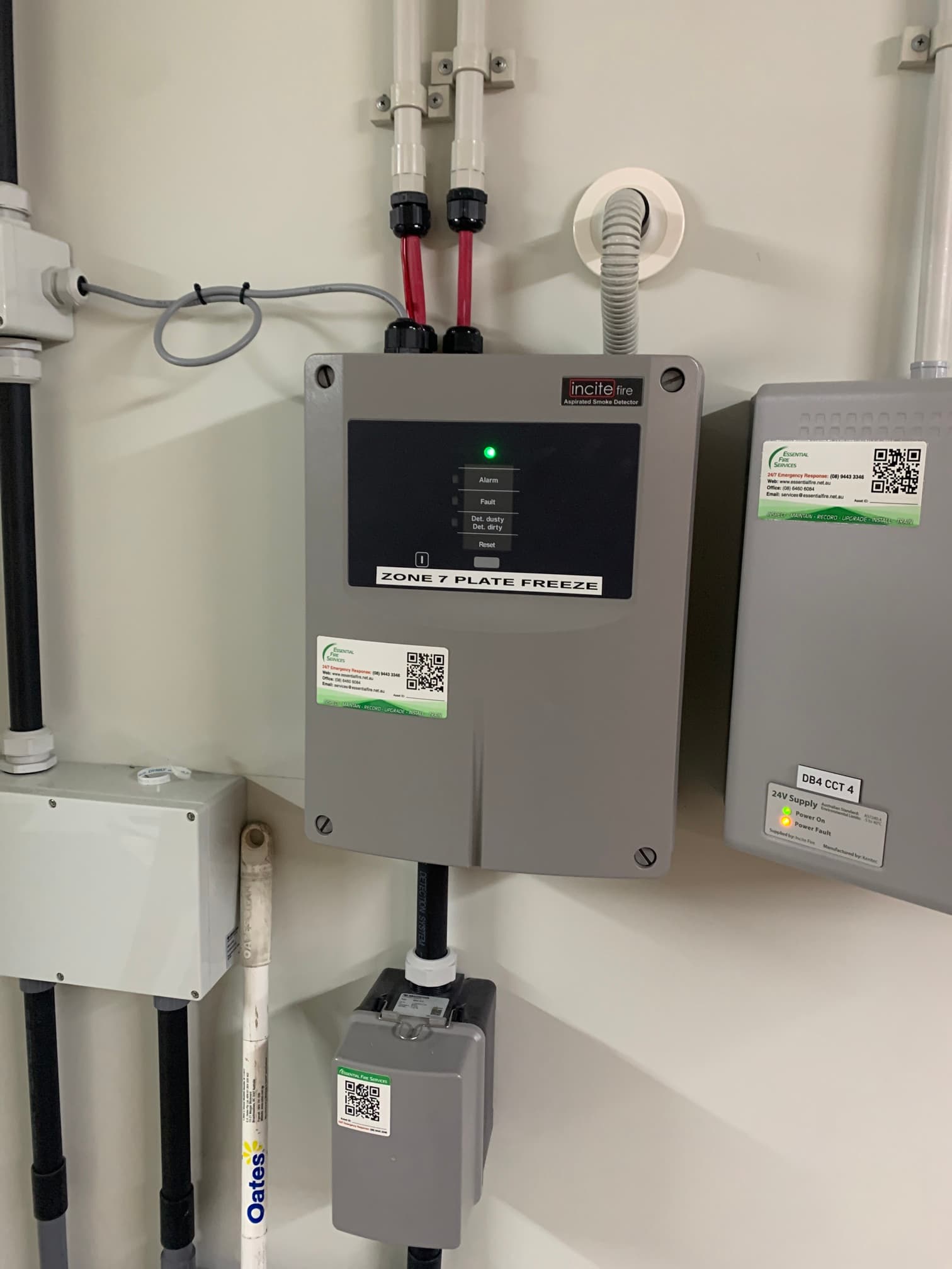 Aspirated smoke detector — freezer zone